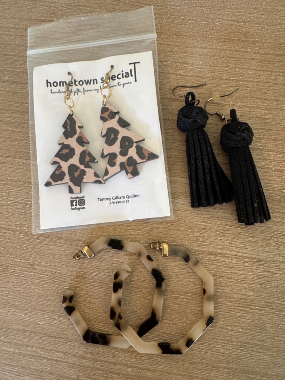 Leopard Print Tree Dangle Earrings - Beige/Black